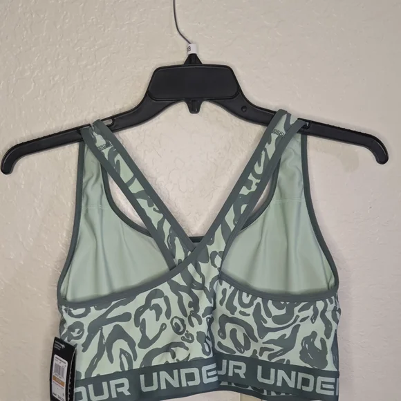 Under Armour Green Sports Bra Intimates & Sleepwear - Picture 2 of 4
